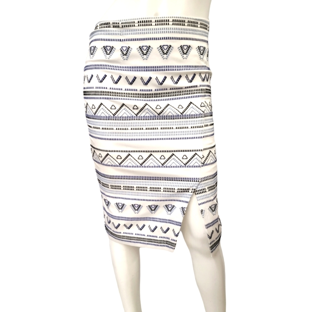 White House Black Market Boho Embroidered Pencil Skirt size 0